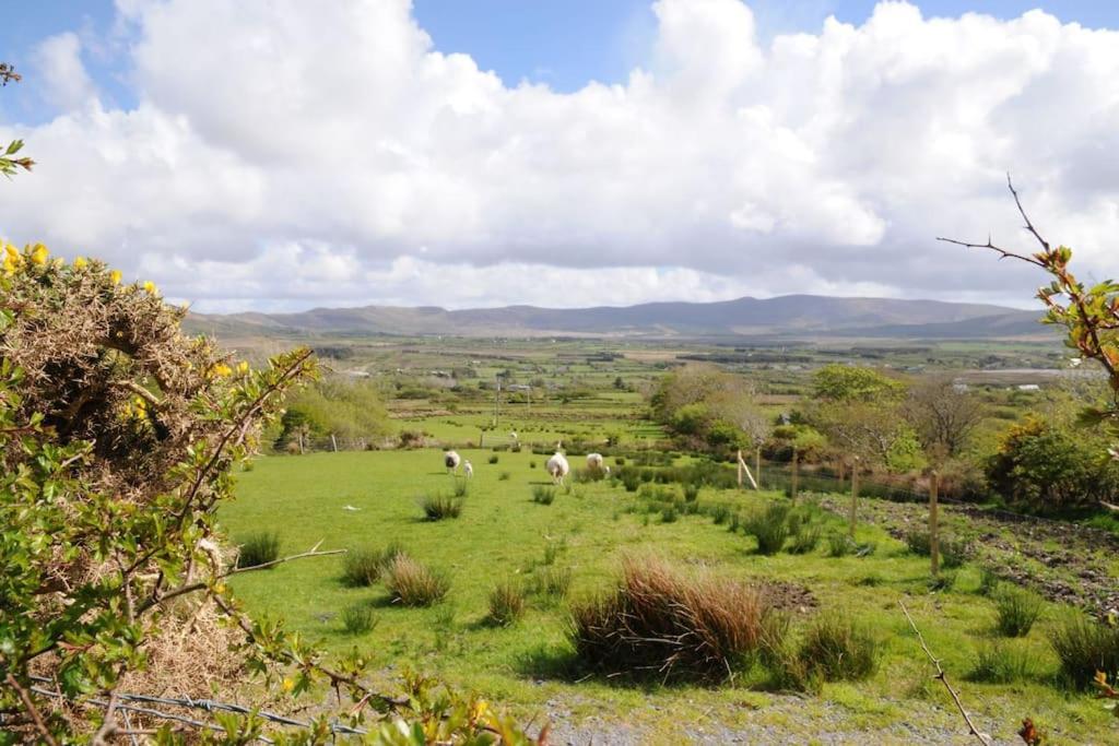 Cottage Skelligs Coast, Ring Of Kerry كاهيرسيفين المظهر الخارجي الصورة